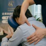 台中企業按摩服務現場-脊時形樂專業到府按摩